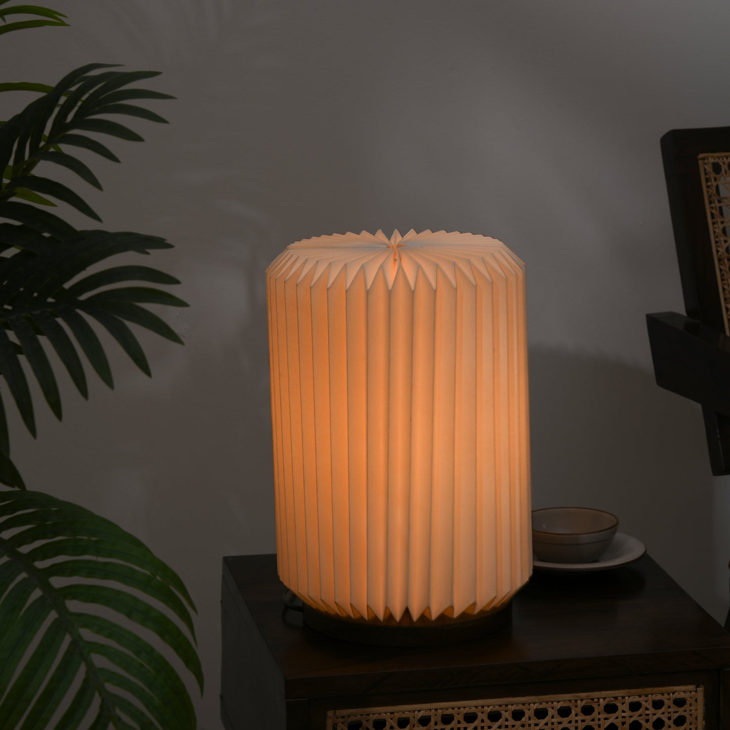 Noori Table Lamp